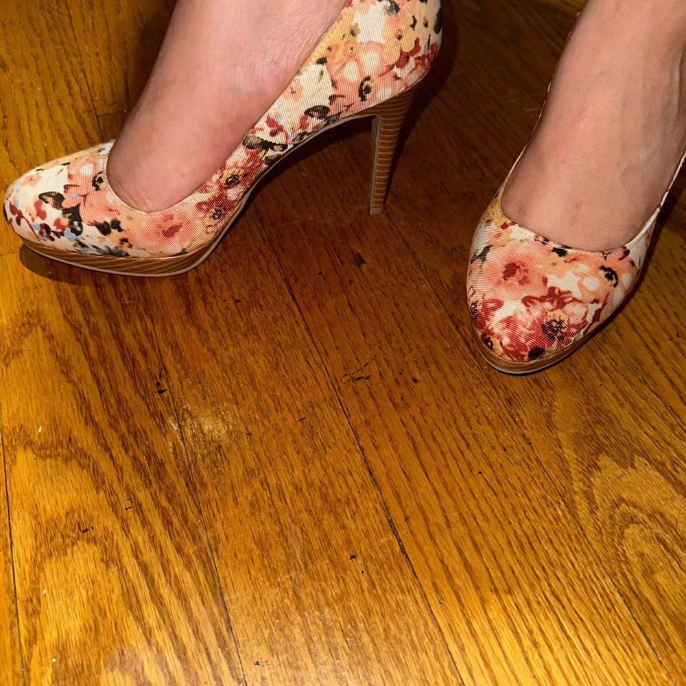 Spring is here. Be Ready with these heels